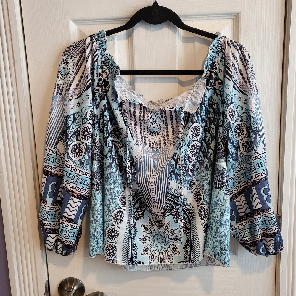 Chic Patterned Women's Blouse in Blue and Black